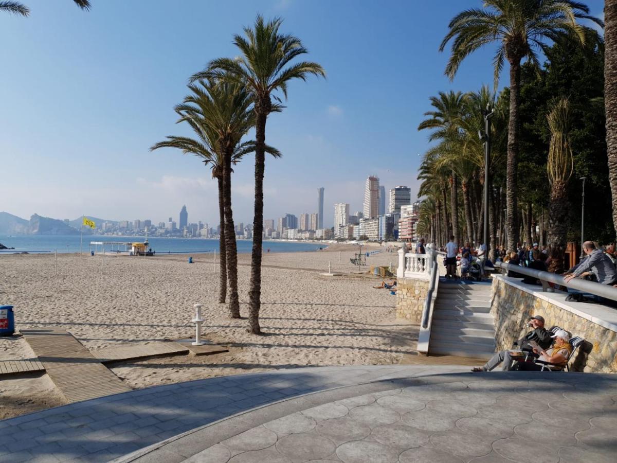Appartamento Apartamento Delux Calle Alicante Benidorm Esterno foto