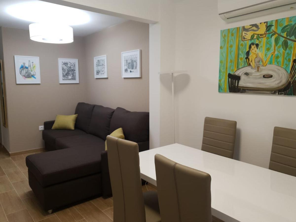 Appartamento Apartamento Delux Calle Alicante Benidorm Esterno foto