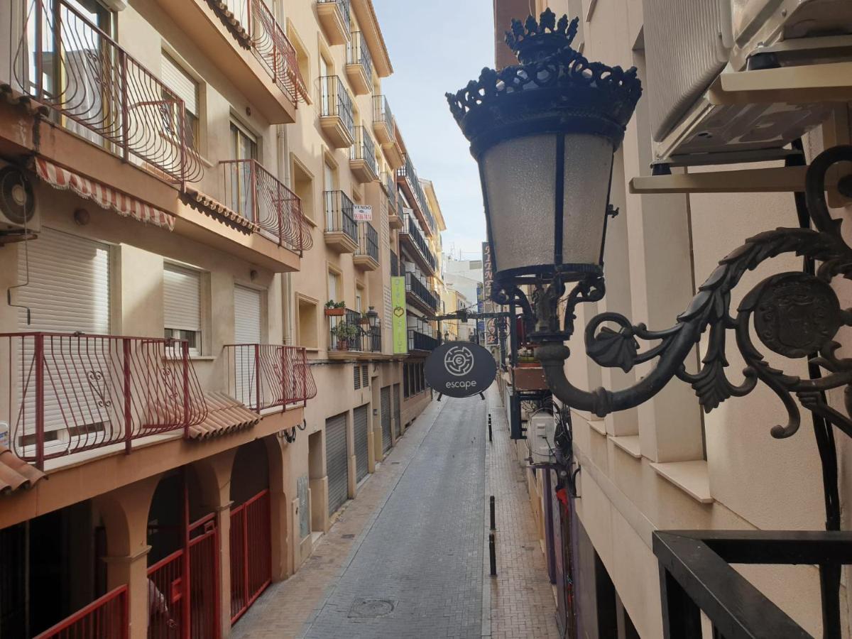 Appartamento Apartamento Delux Calle Alicante Benidorm Esterno foto